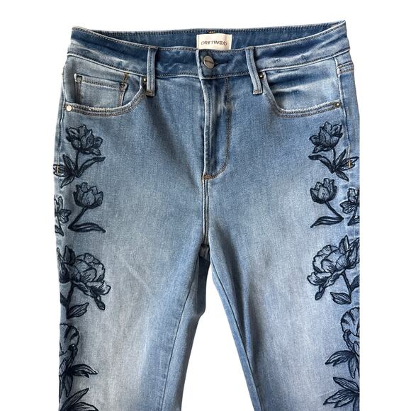 DRIFTWOOD Denim Floral Embroidered Wide Leg Jeans - Picture 9 of 10